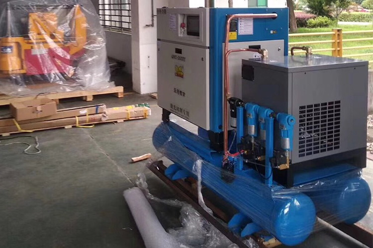 權(quán)偉激光切割螺桿空壓機 權(quán)偉激光切割螺桿空壓機